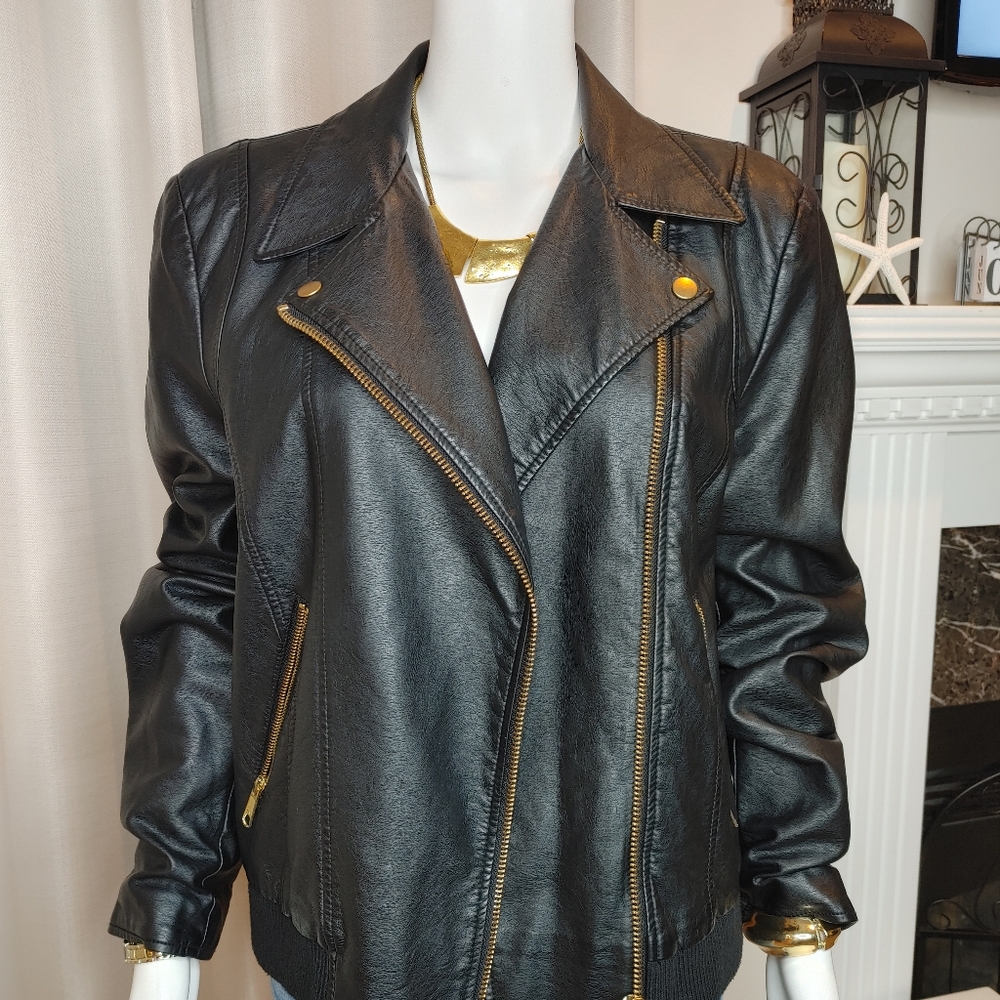 Black Faux Leather Moto Jacket - Women - Picture 10 of 14